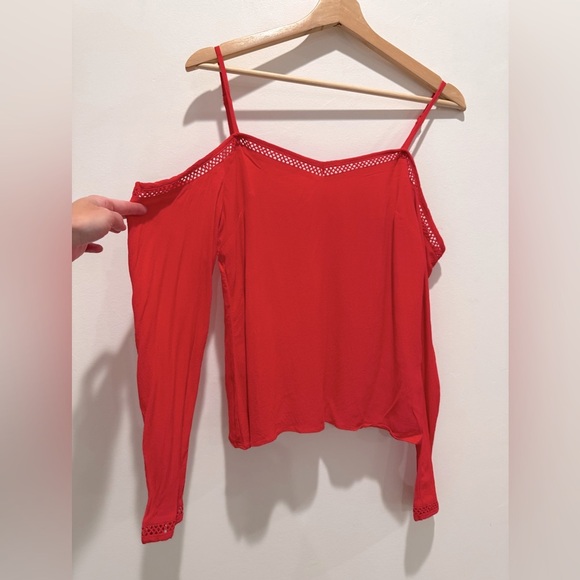 Lovers + Friends Red Rays of Gold Cold Shoulder Off the Shoulder Top size M EUC - Picture 2 of 10